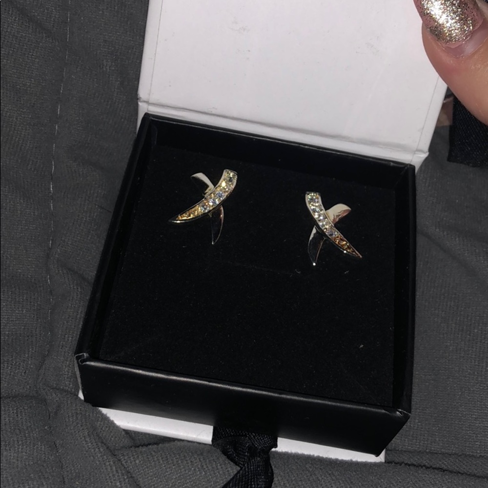 Cate & Chloe earrings brand new